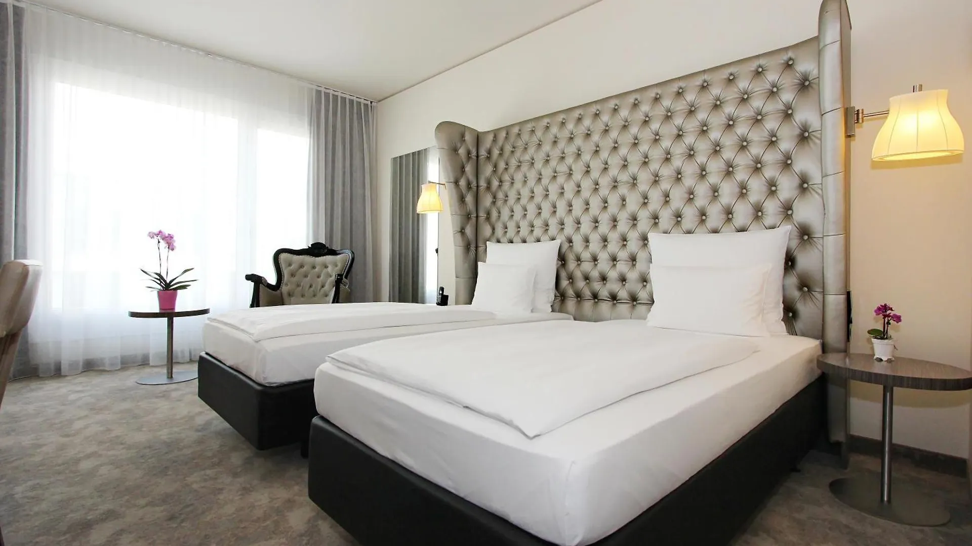ARCOTEL John F - am Gendarmenmarkt Berlin Almanya